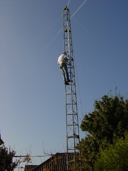 DSC01117.JPG (295 KiB) 42575 keer bekeken De hulpmast kan eraf