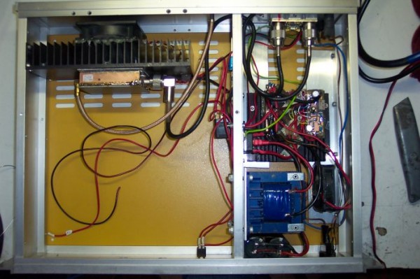 000_0005 hele kast concept.JPG (73.59 KiB) 87360 keer bekeken Hele kast in concept
